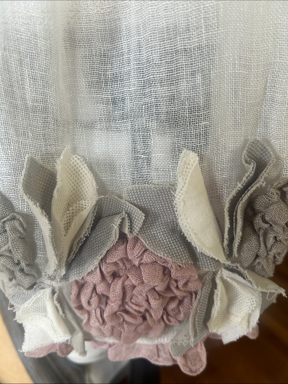 NWT Elegant White Linen Scarf with Pastel Appliqués Ruffled Flowers 5’